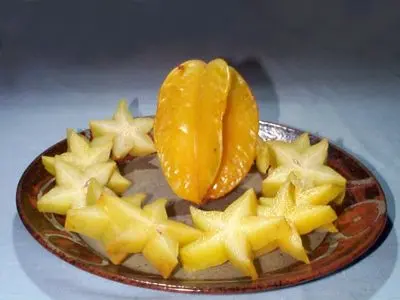 carambola slices